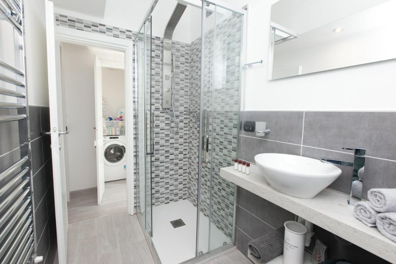 Amazing And New Penthouse In City Center Mediolan Zewnętrze zdjęcie