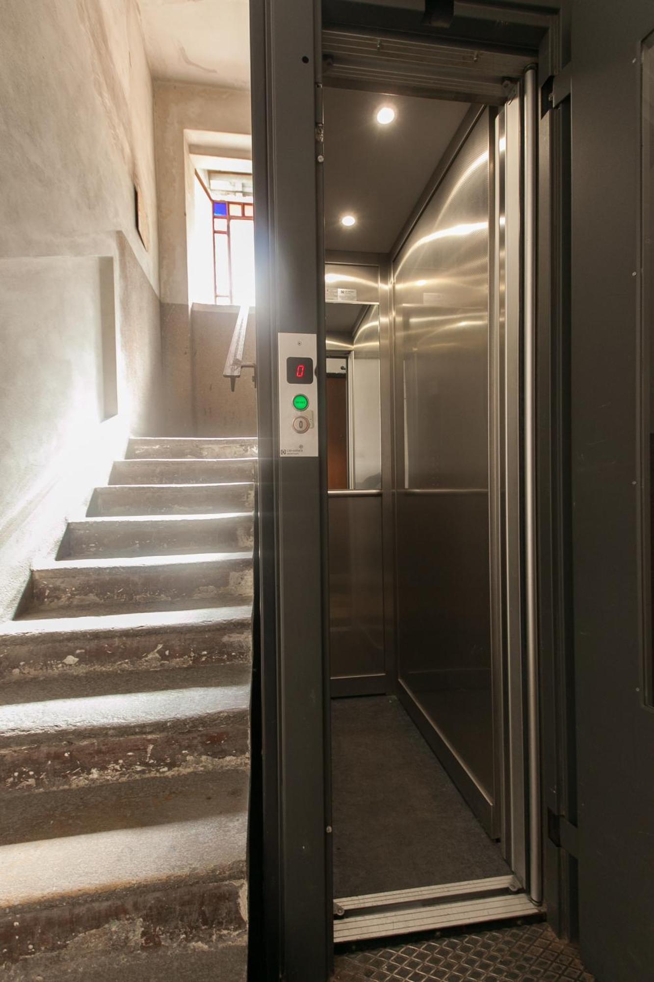 Amazing And New Penthouse In City Center Mediolan Zewnętrze zdjęcie