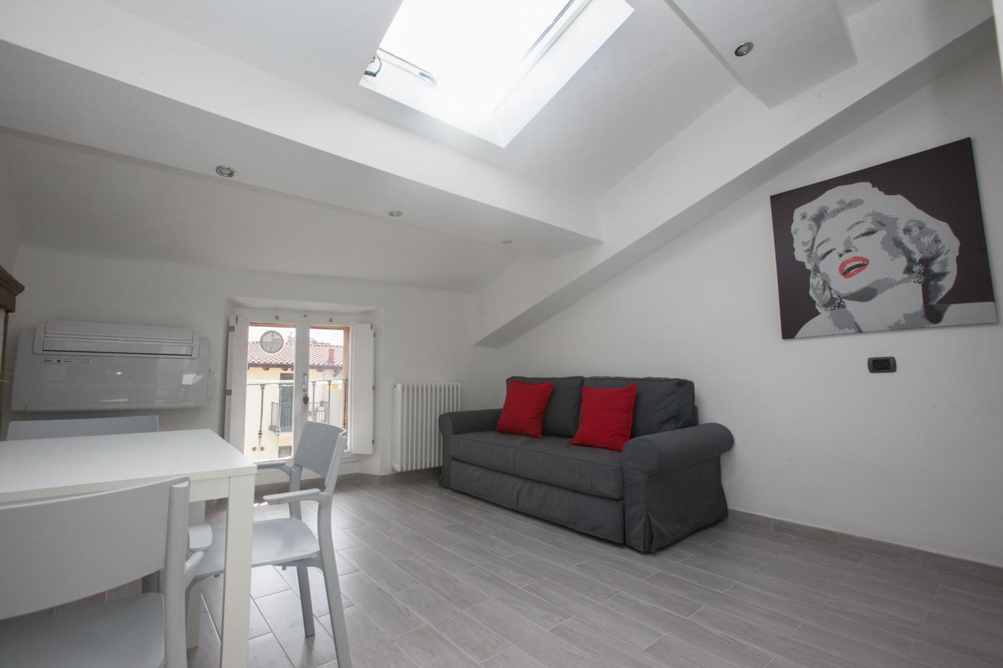 Amazing And New Penthouse In City Center Mediolan Zewnętrze zdjęcie